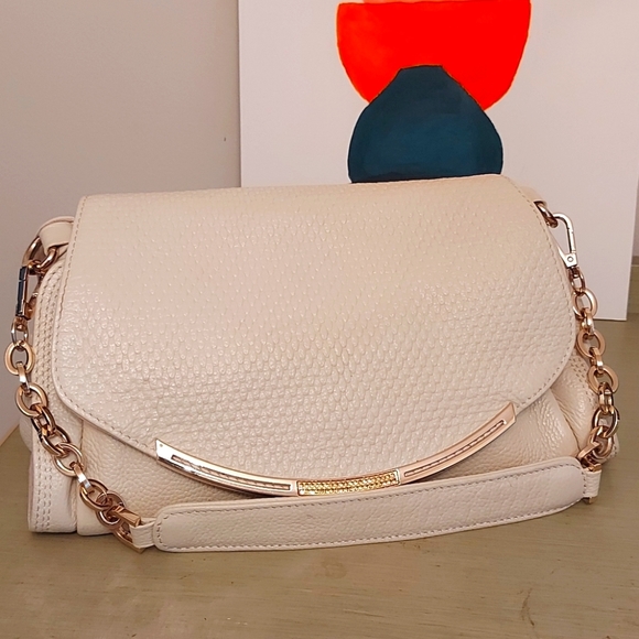 SOLD!!!Cute leather purse - Picture 2 of 16